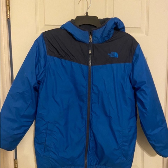 Boys coat - Picture 1 of 4